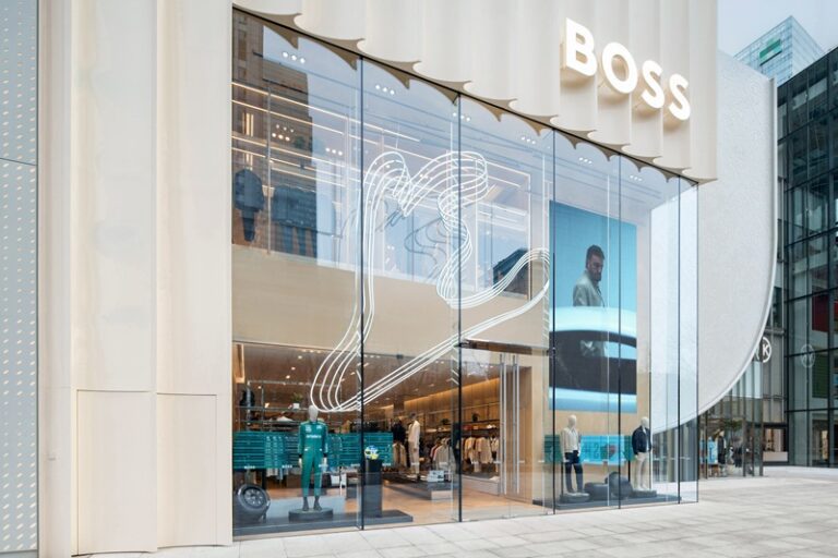 BOSS_Store_Shanghai_KerryCentre_1