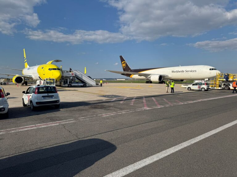 Fiumicino – Poste Air Cargo – Ups